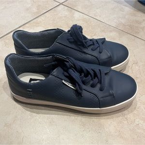 Boys lace up casual shoes